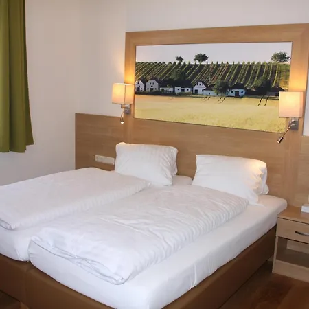 ホテル Weinhotel Rieder *